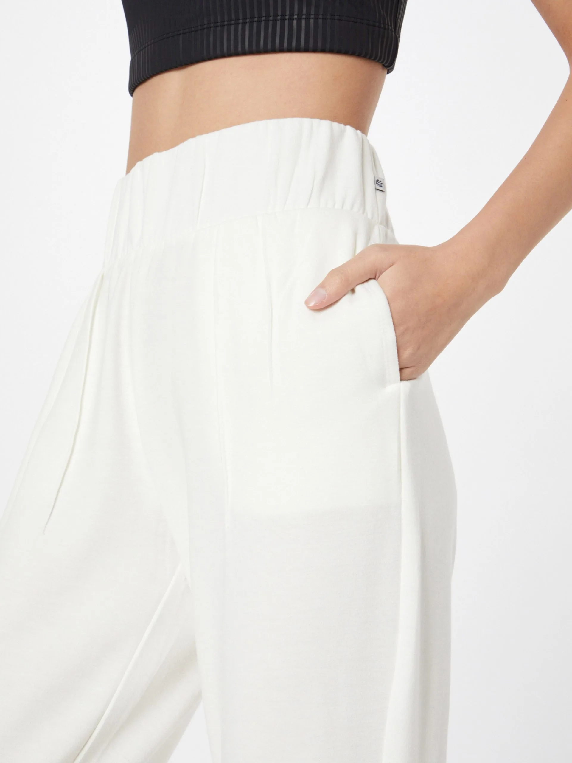 Marika Lange Broeken Tapered Sportbroek PALMER Dames Lichtgrijs 4 Marika Lange Broeken Tapered Sportbroek PALMER Dames Lichtgrijs - Afbeelding 2